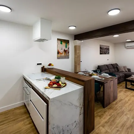 7 Apartmán *
