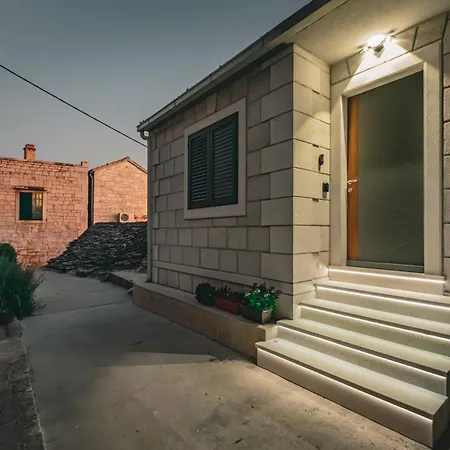 7 Appartamento *